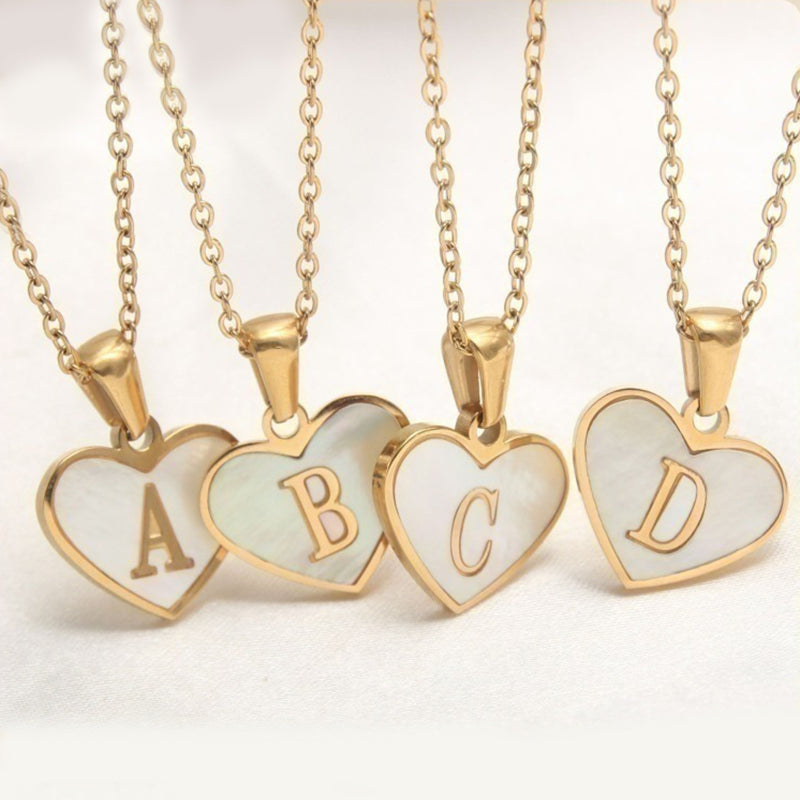 Fashionable Heart-shaped White Shell Gold Love Personalized Initials Alphabates Necklace For Women