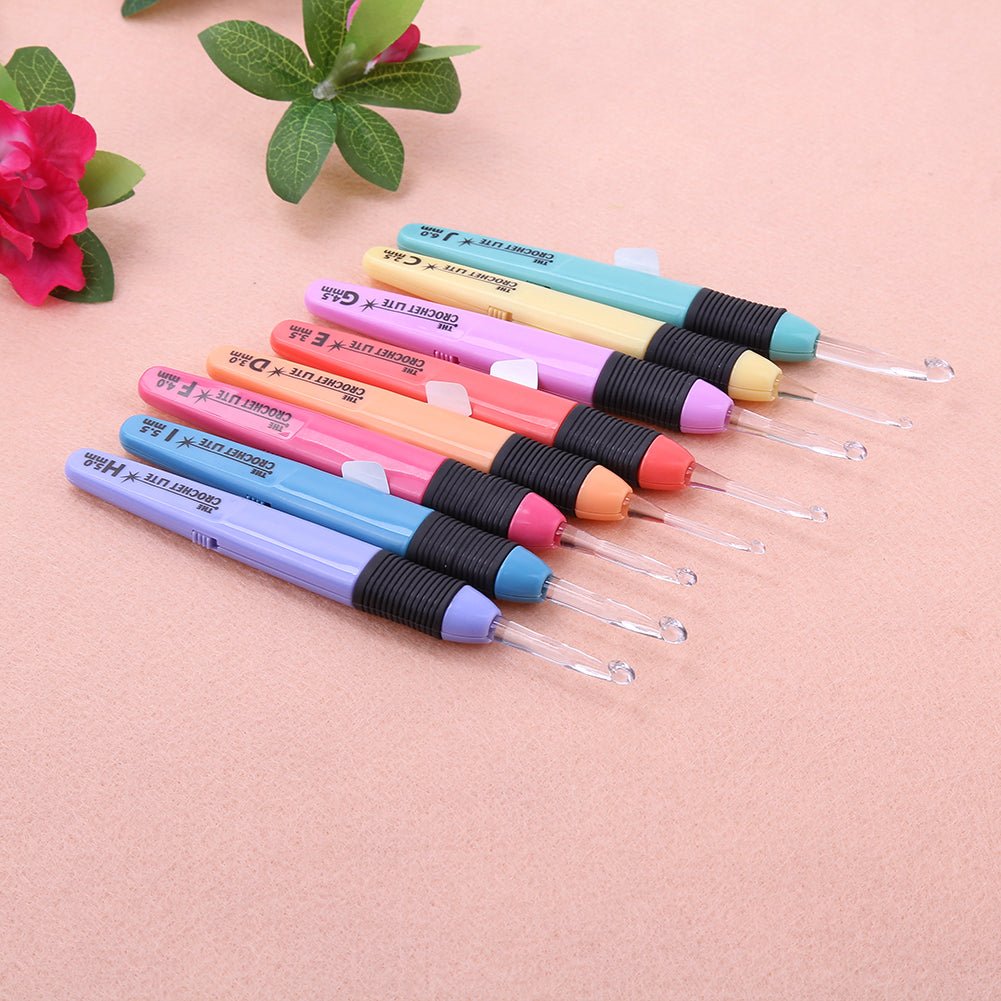 8pcs Set Crochet Hooks With Without Led Plastic Handle Knitting Needles Set 2.5 6mm Needle Sewing Kit Multicolour Sewing Tool | Orazek UK Ltd