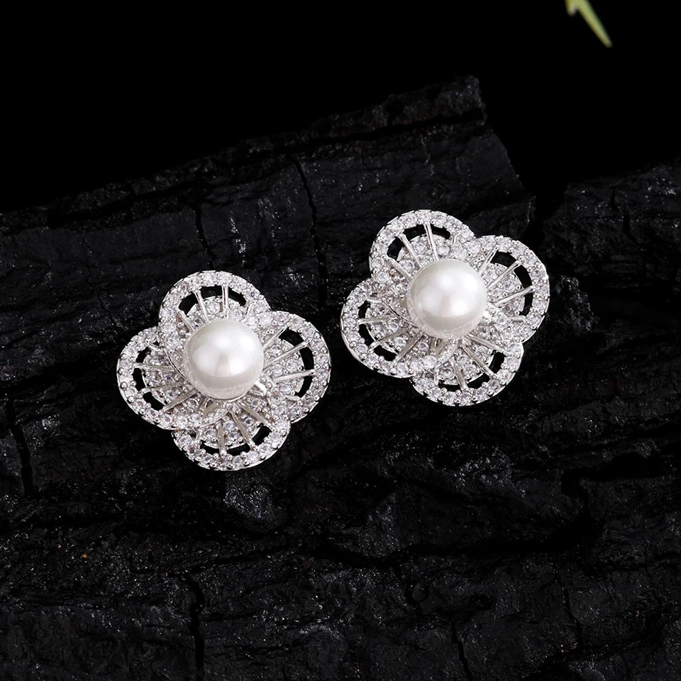 Elegant Cubic Zircon Round Pearl Earrings Asimatric Stud Earring