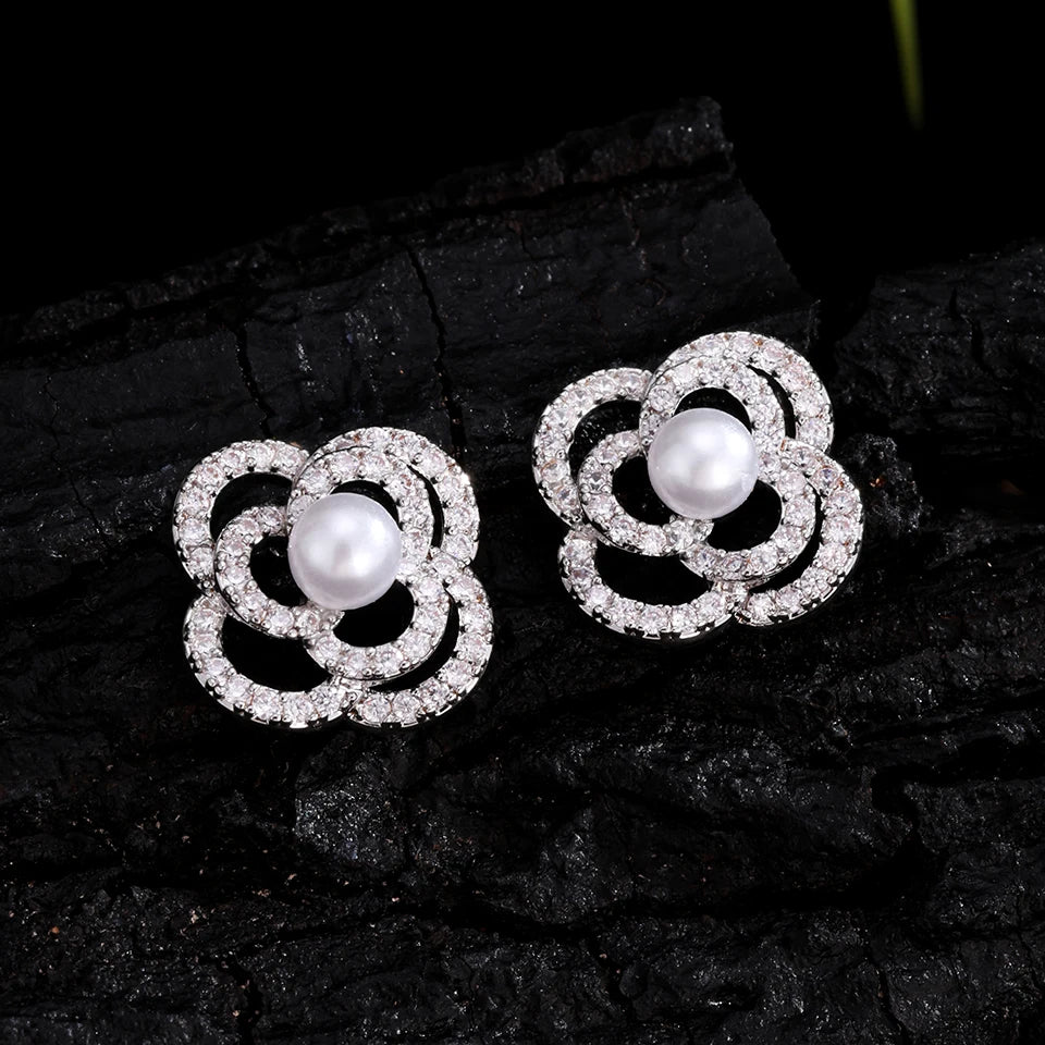 Elegant Cubic Zircon Round Pearl Earrings Asimatric Stud Earring