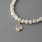 Elegant White Round Medal Freshwater Pearl Necklace for Woman