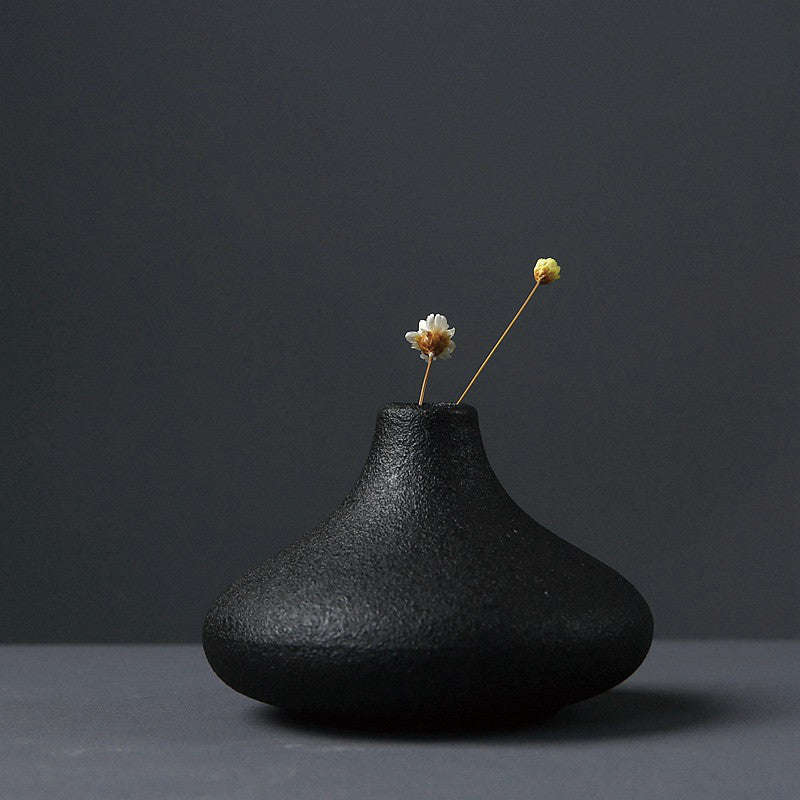 Creative black ceramic small vase | Orazek UK Ltd