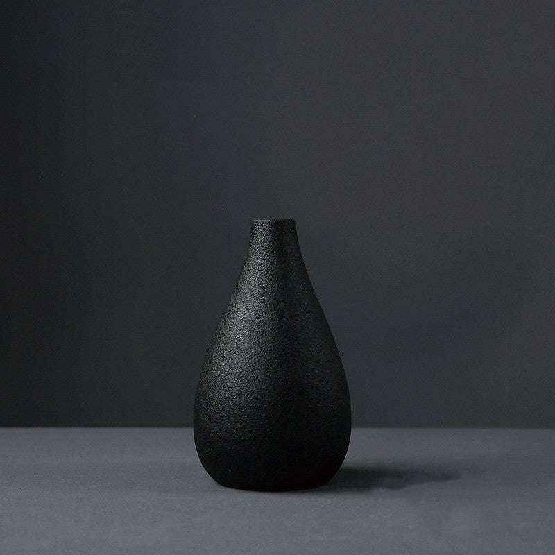 Creative black ceramic small vase Orazek UK Ltd