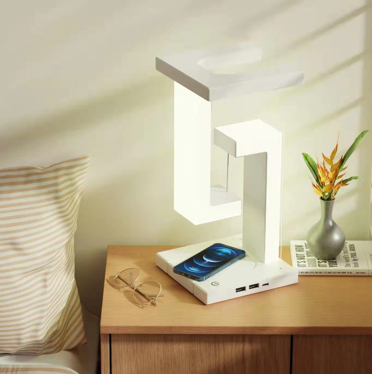Creative Smartphone Wireless Charging Suspension Table Lamp Balance Lamp Floating For Home Bedroom | Orazek UK Ltd