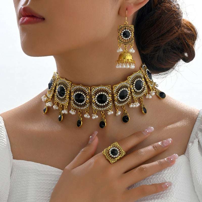 Ethnic-style Pearl Flower Necklace And Earrings Set | Orazek UK Ltd