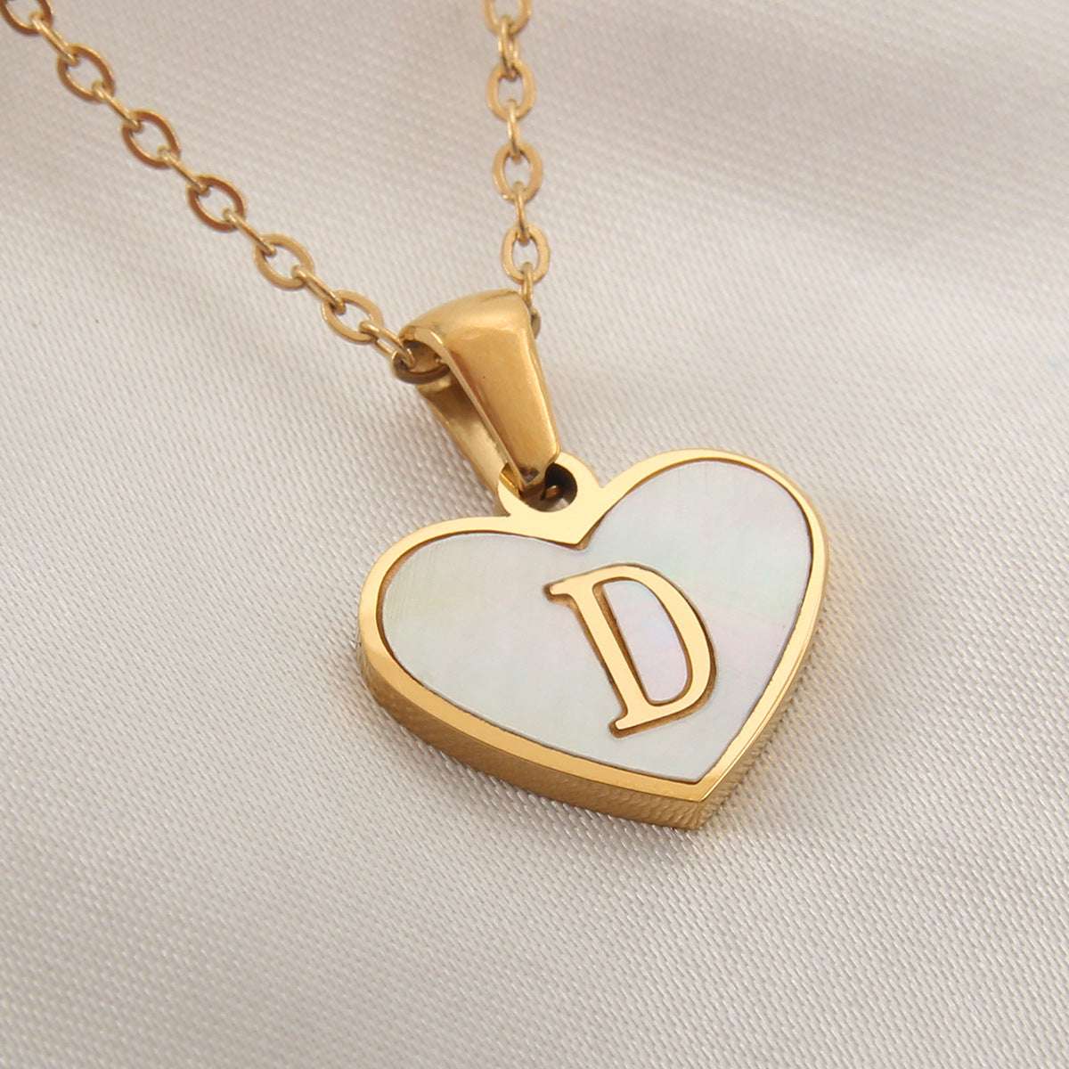 Fashionable Heart-shaped White Shell Gold Love Personalized Initials Alphabates Necklace For Women Orazek UK Ltd