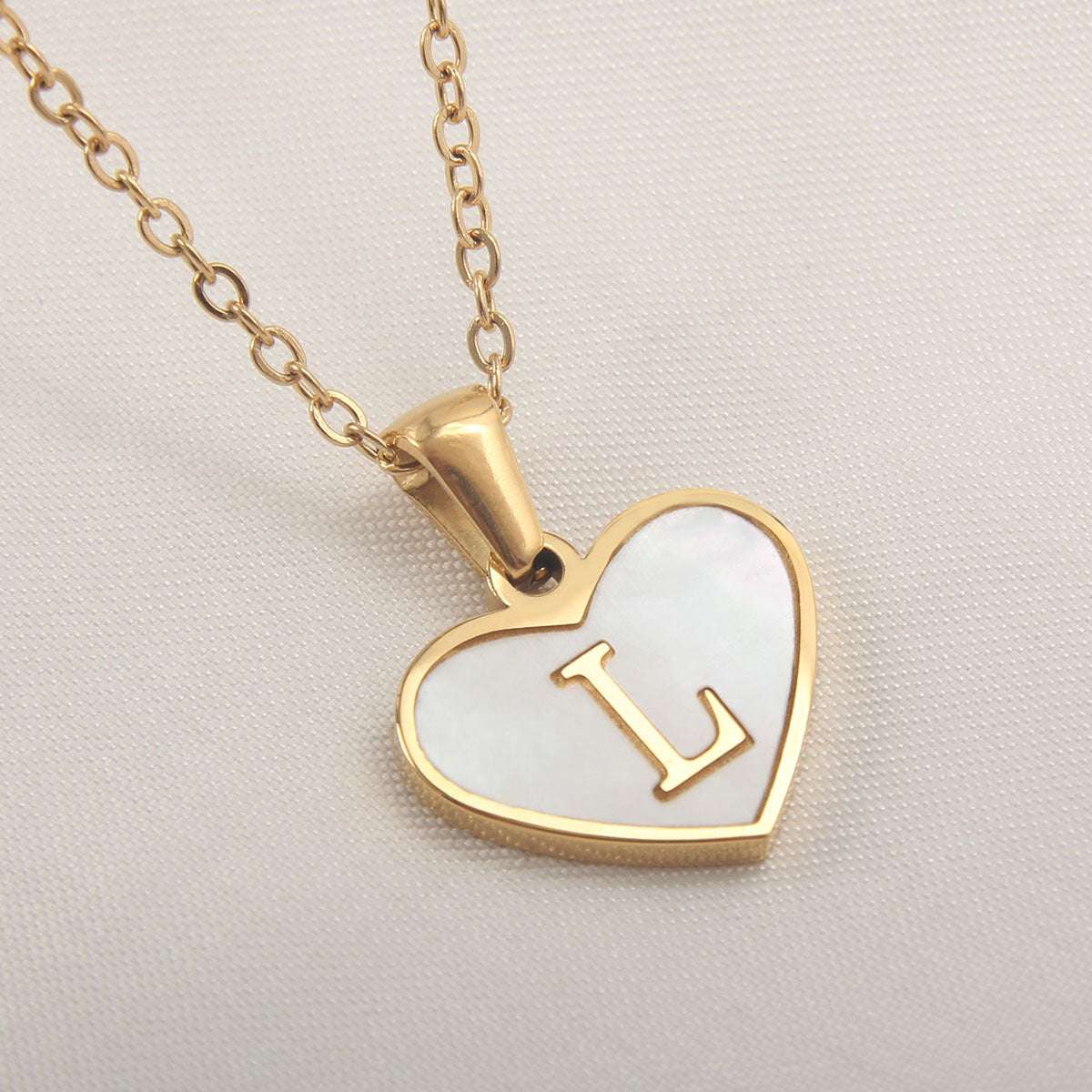 Fashionable Heart-shaped White Shell Gold Love Personalized Initials Alphabates Necklace For Women Orazek UK Ltd