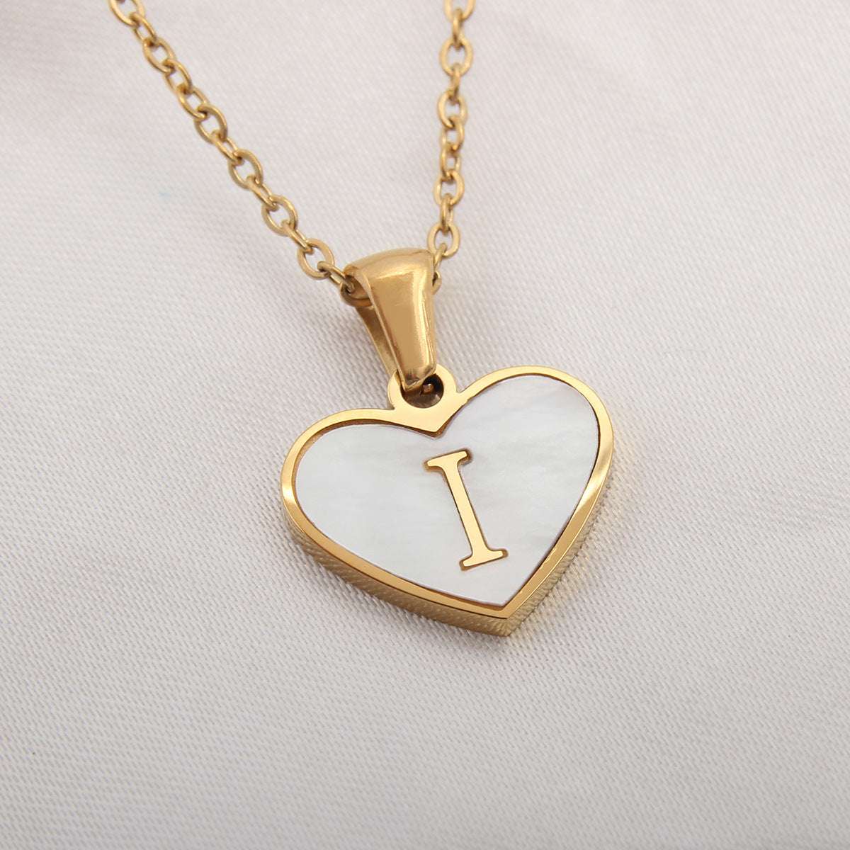 Fashionable Heart-shaped White Shell Gold Love Personalized Initials Alphabates Necklace For Women Orazek UK Ltd