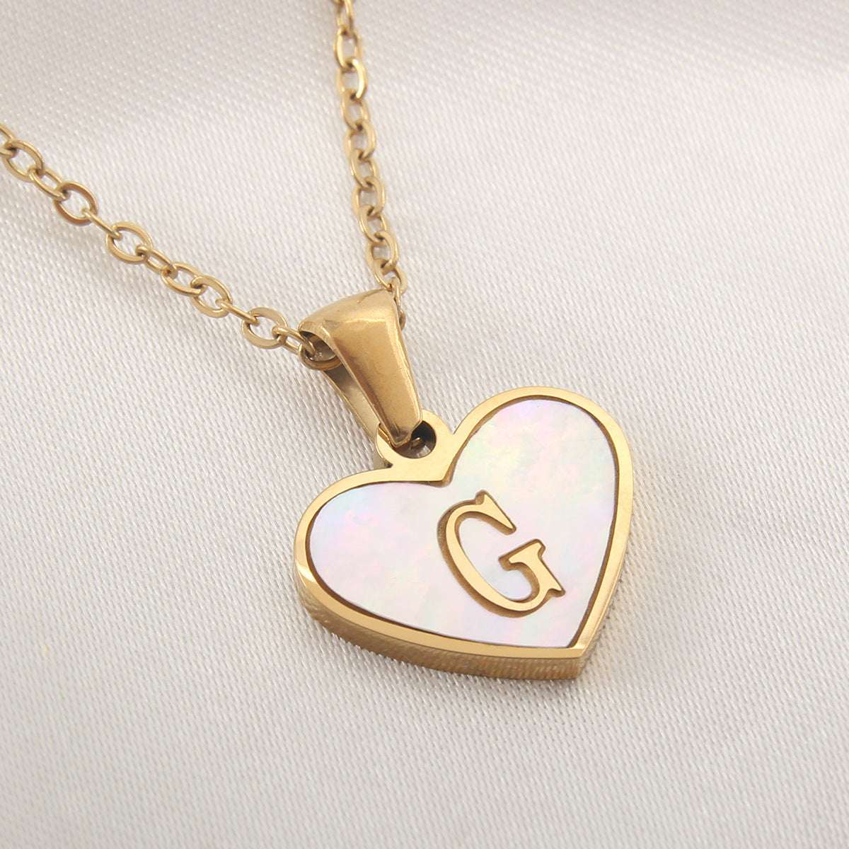 Fashionable Heart-shaped White Shell Gold Love Personalized Initials Alphabates Necklace For Women Orazek UK Ltd