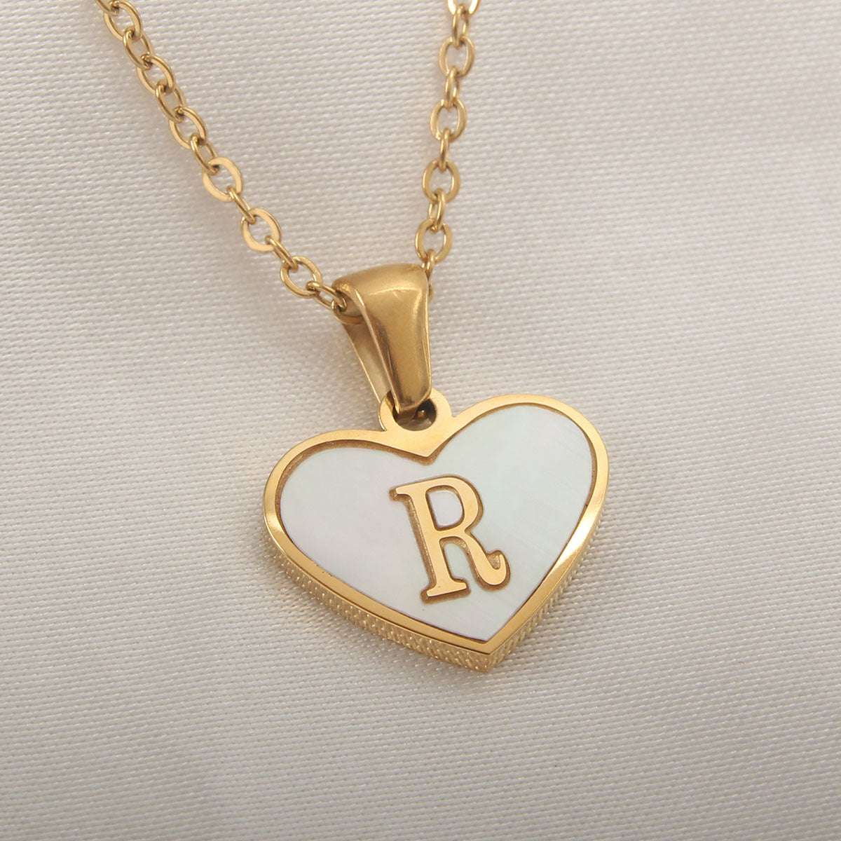Fashionable Heart-shaped White Shell Gold Love Personalized Initials Alphabates Necklace For Women Orazek UK Ltd