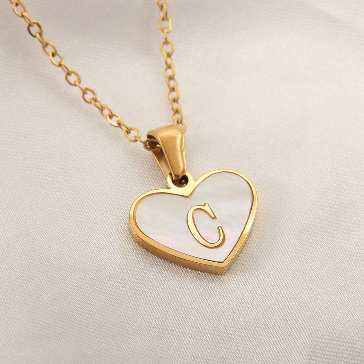 Fashionable Heart-shaped White Shell Gold Love Personalized Initials Alphabates Necklace For Women Orazek UK Ltd