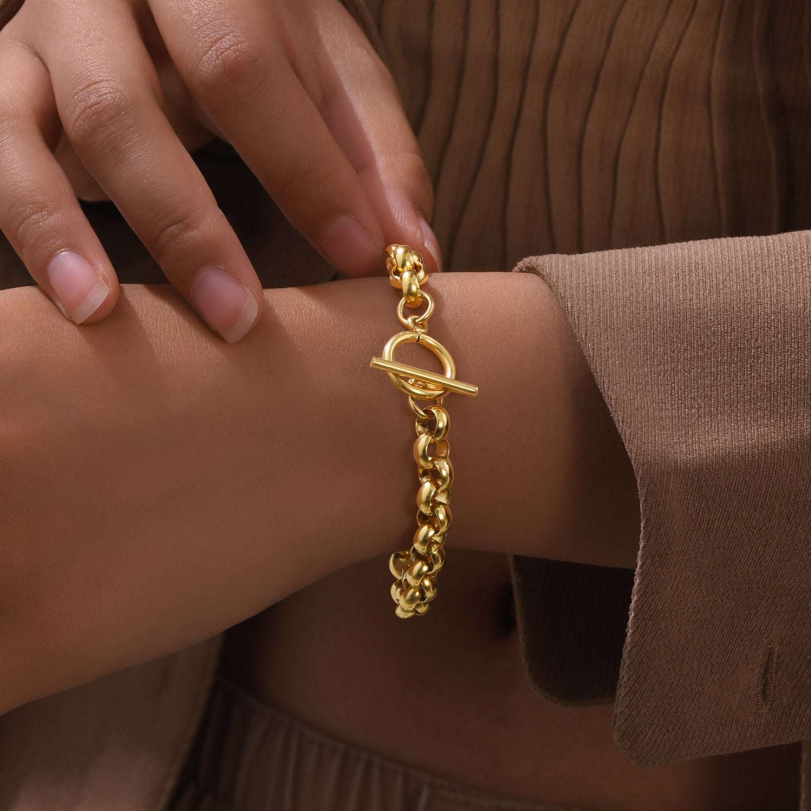 Fashionable Stainless Steel Round Pearl Chain Bracelet | Orazek UK Ltd