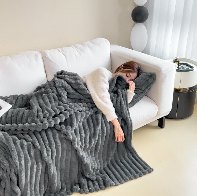 Soft Wind Bubble Velvet Blanket Warm Solid Rabbit Fur Blankets Double-sided Thickening Cover Throw Warm Fur Blanket | Orazek UK Ltd