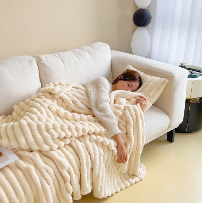 Soft Wind Bubble Velvet Blanket Warm Solid Rabbit Fur Blankets Double-sided Thickening Cover Throw Warm Fur Blanket | Orazek UK Ltd