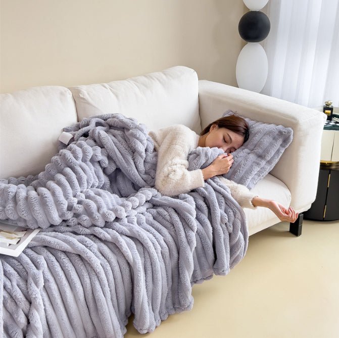 Soft Wind Bubble Velvet Blanket Warm Solid Rabbit Fur Blankets Double-sided Thickening Cover Throw Warm Fur Blanket | Orazek UK Ltd