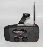 Solar hand crank USB charging radio flashlight | Orazek UK Ltd